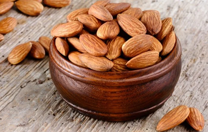 An overview of almond health benefits and organic information
